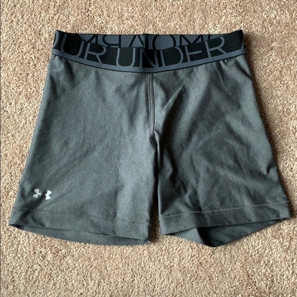 Under Armour spandex compression shorts - Picture 1 of 3